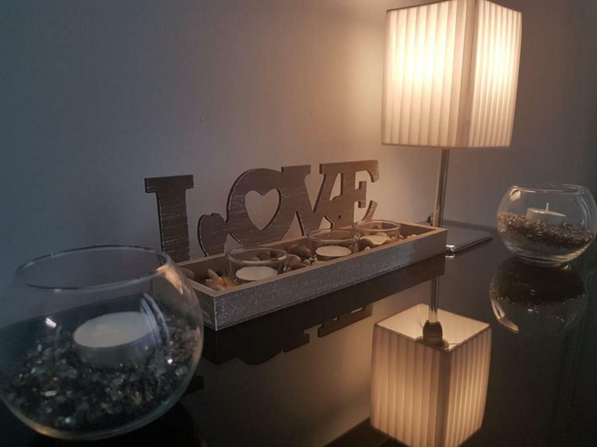 Cozy Apartment Near Monastiraki เอเธนส์ ภายนอก รูปภาพ