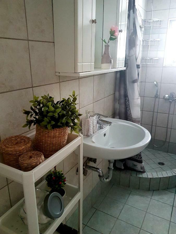 Cozy Apartment Near Monastiraki เอเธนส์ ภายนอก รูปภาพ