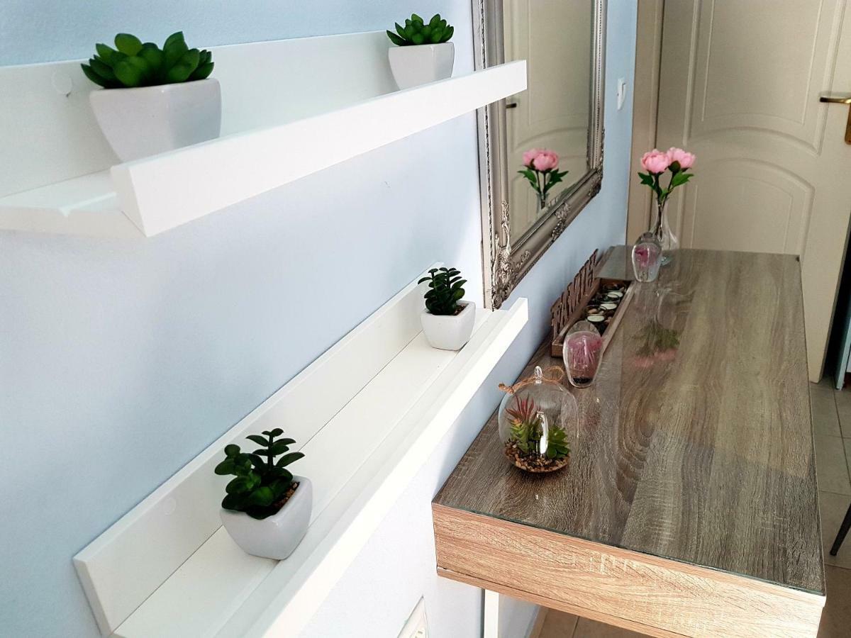 Cozy Apartment Near Monastiraki เอเธนส์ ภายนอก รูปภาพ